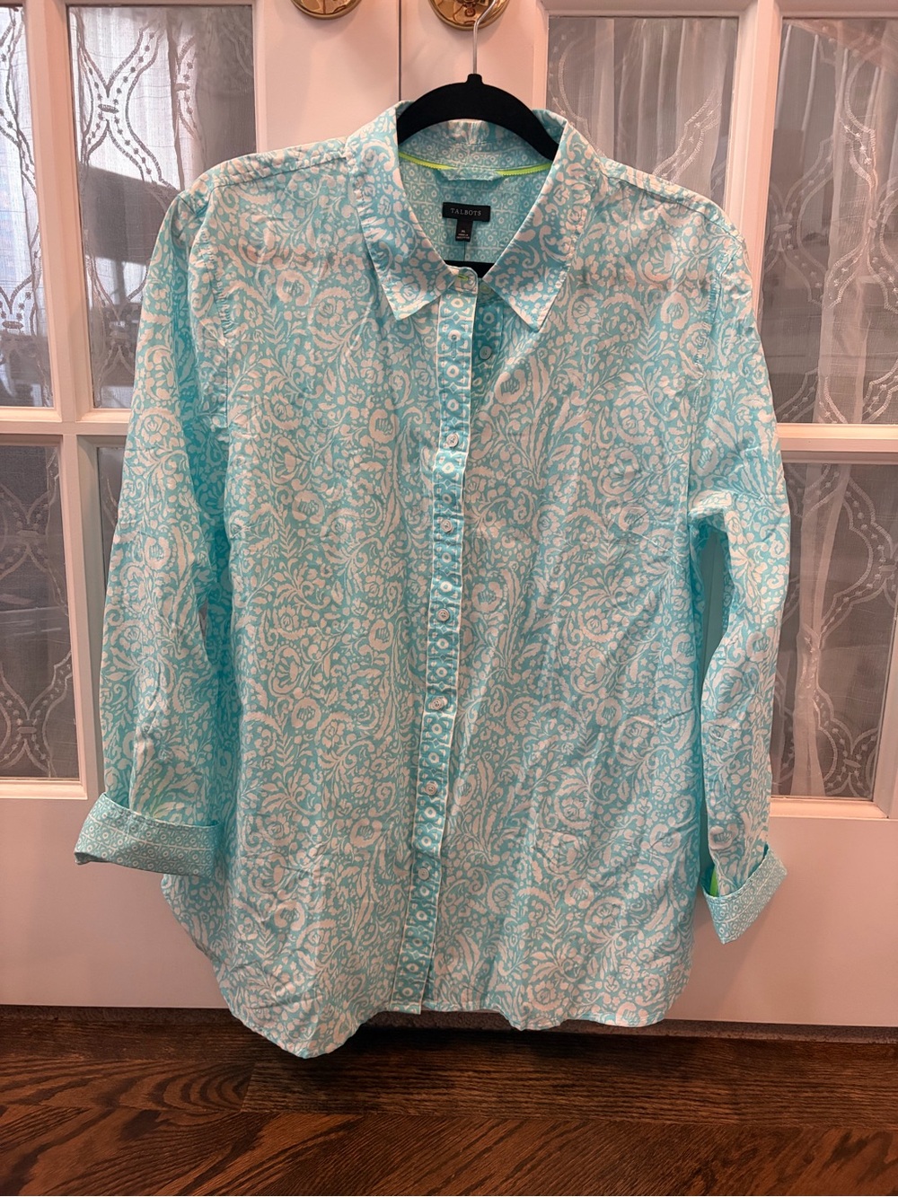 Talbots Aqua Paisley Ladies Button-Down Shirt NWT size XL 100% cotton